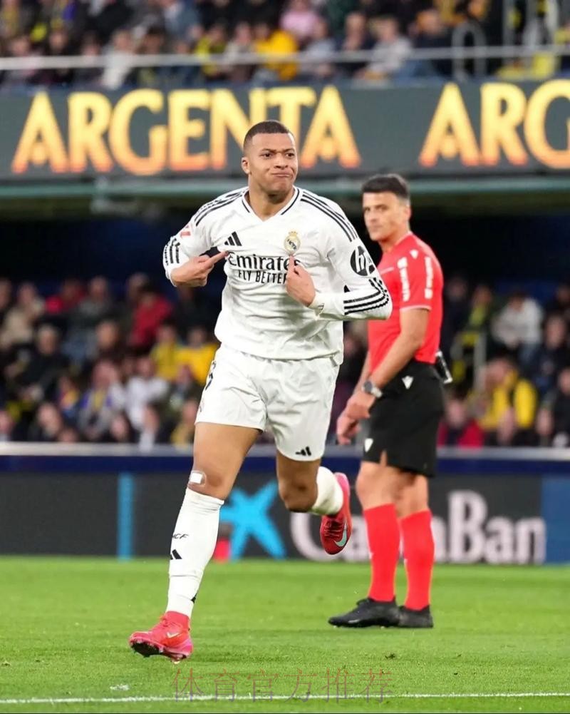 谨慎!西媒:皇马不信任姆巴佩 签约前可能出现转折 谨慎!西媒:皇马不信任姆巴佩 签约前可能出现转折